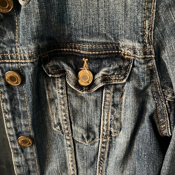 H&M woman’s jean jacket size 8 perfect condition - Picture 4 of 5